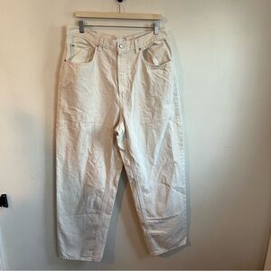 BDG urban outfitters high rise baggy jeans in beige size 34